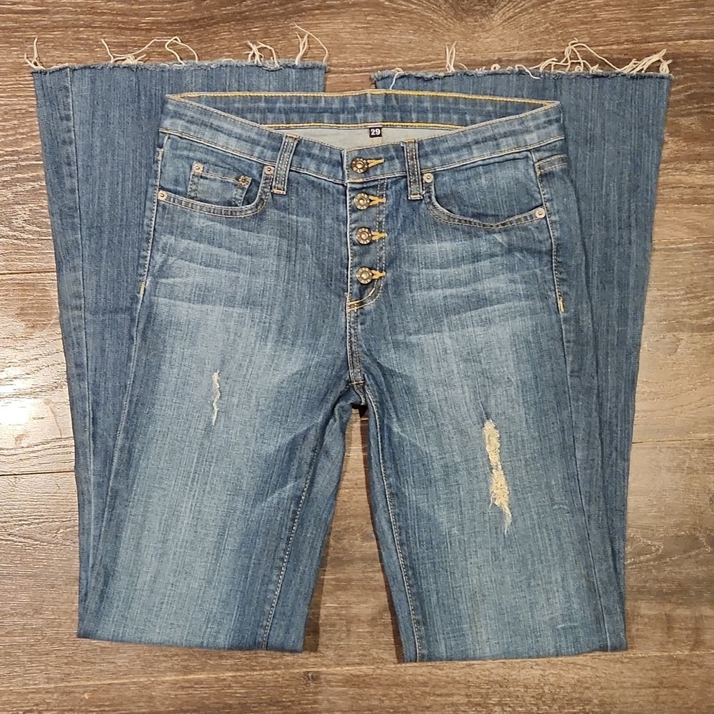❤️ CARMAR WIDE LEG FLARE JEANS, RAW HEM, 8 (29) - Picture 3 of 9
